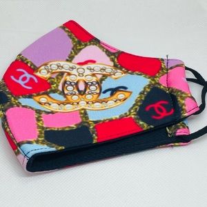 Inspirited adjustable mask